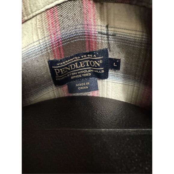 Women’s Size Large Pendleton Button Up Shirt Tan - Picture 3 of 4